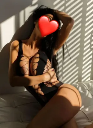проститутка Каролина, 25, Алейск