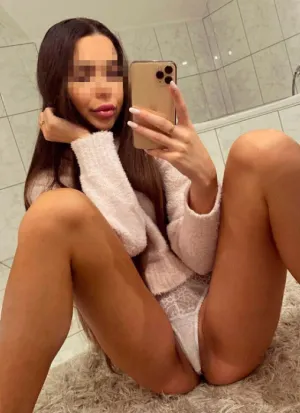 проститутка Рената, 22, Алейск